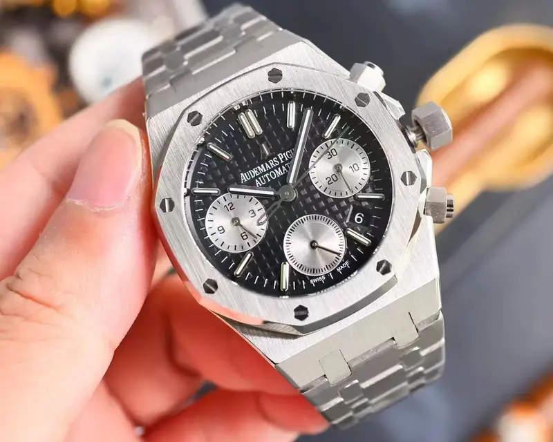 Cartier Santos Iced Out — 13 colorway — USFans Spreadsheet photo