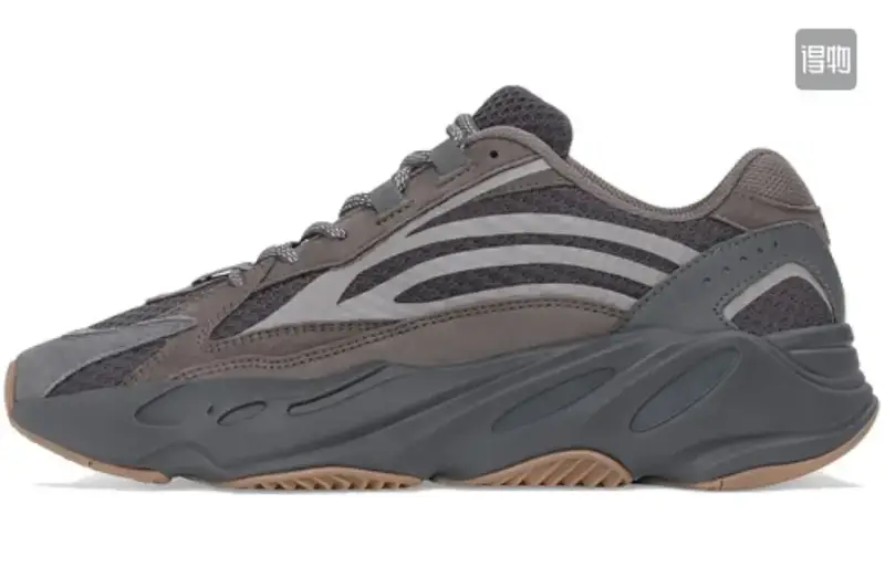 Yeezy 700 V3 Alvah Shoes — V2 crystal cavity colorway — USFans Spreadsheet photo