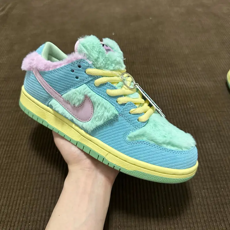 Dunk Powerpuff Shoes — Verdy blue-green fluff colorway — USFans Spreadsheet photo