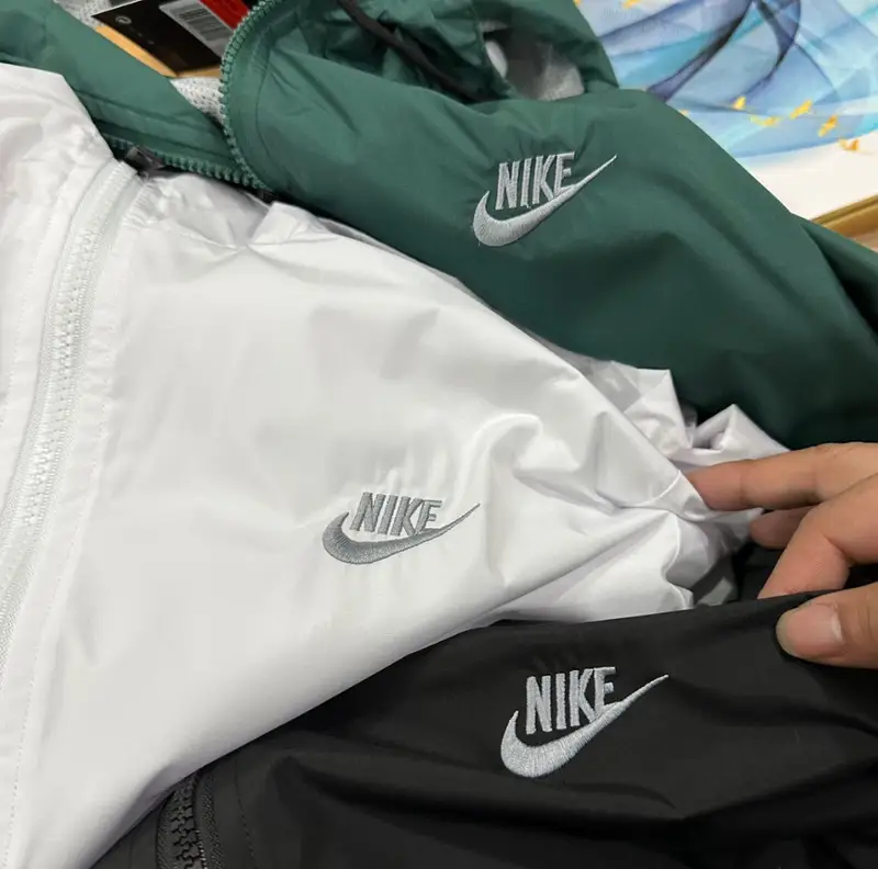 Nike Zip Hoodie — C- 2 White colorway — USFans Spreadsheet photo