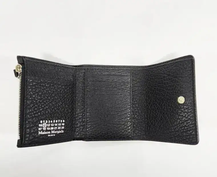 Margiela Wallet — Three fold wallet colorway — USFans Spreadsheet photo