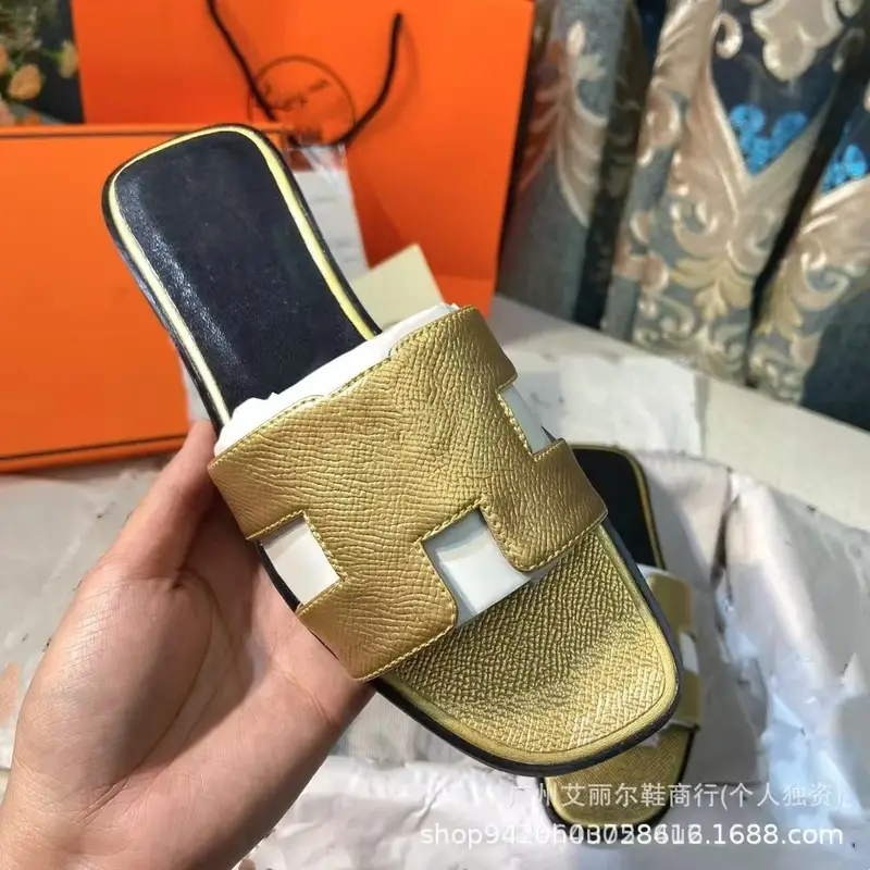 Hermes Oran Shoes — 16 colorway — USFans Spreadsheet photo
