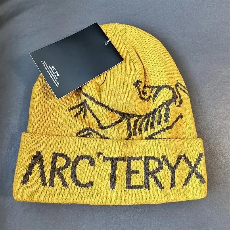 Arc'teryx Thick Beanie — As shown in Figure 13 colorway — USFans Spreadsheet photo