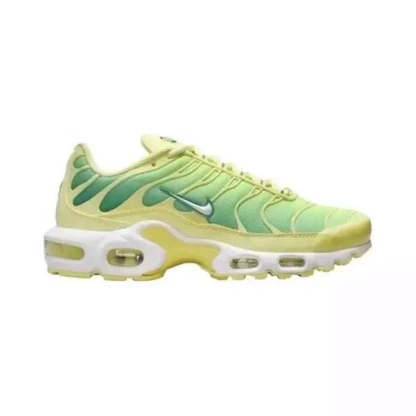 Nike TN All Black Shoes — LemonLime colorway — USFans Spreadsheet photo