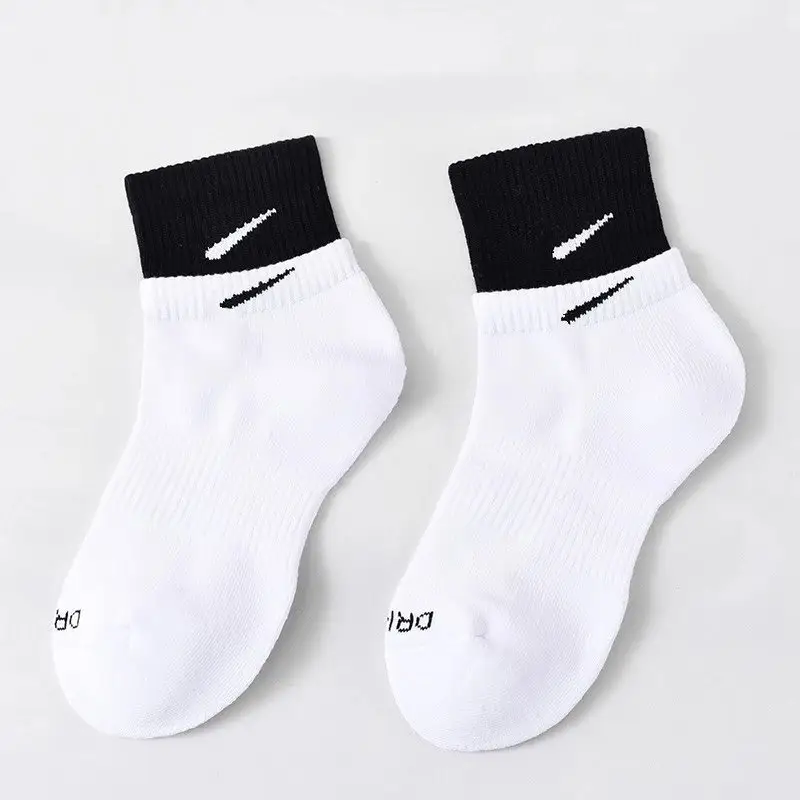 Nike Socks — [Middle Cylinder] White-Black colorway — USFans Spreadsheet photo