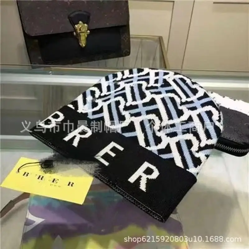 Burberry Beanie — Full Print B Black colorway — USFans Spreadsheet photo