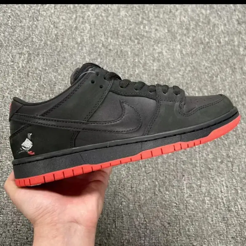 Dunk Powerpuff Shoes — Black Pigeon colorway — USFans Spreadsheet photo