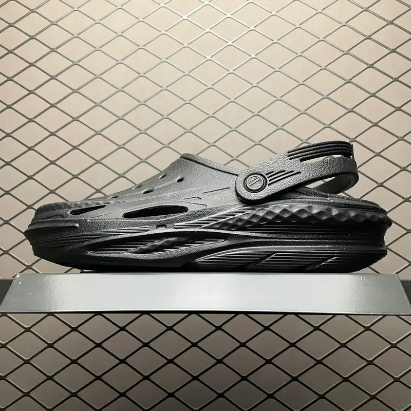 Crocs Scrap Shoes — 18 colorway — USFans Spreadsheet photo