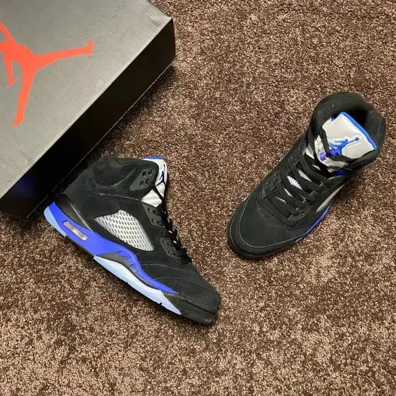 Jordan 5 UNC Shoes — Black Blue colorway — USFans Spreadsheet photo