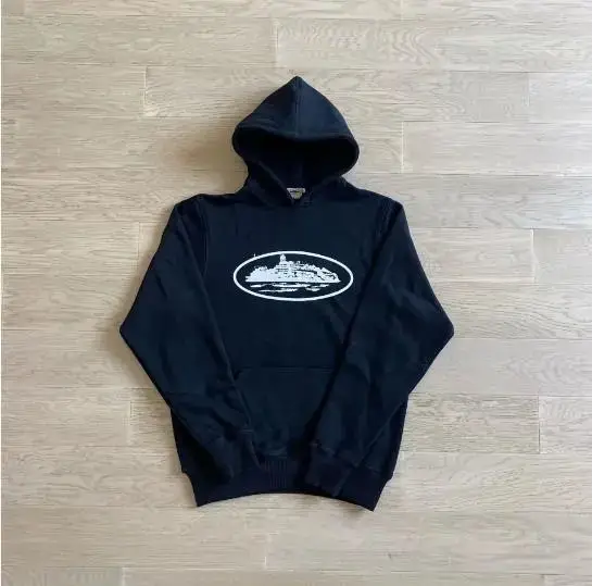 Corteiz short — 8887 sweater/black and white print colorway — USFans Spreadsheet photo