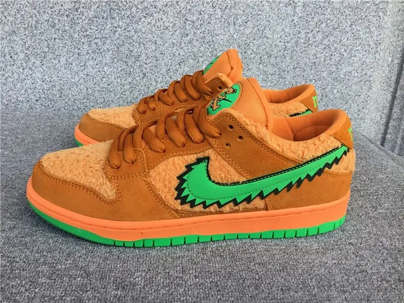 Nike Dunk Low Off-White Pine Green — CJ5378-800 colorway — USFans Spreadsheet photo