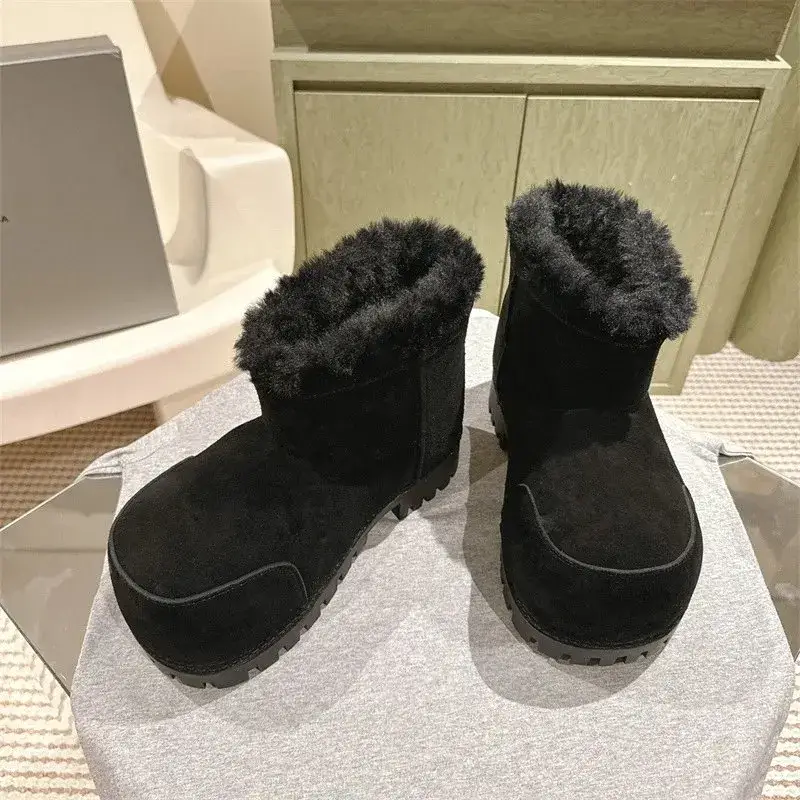 Balenciaga Alaska Short Fur Boots — Black short tube colorway — Kakobuy Spreadsheet photo