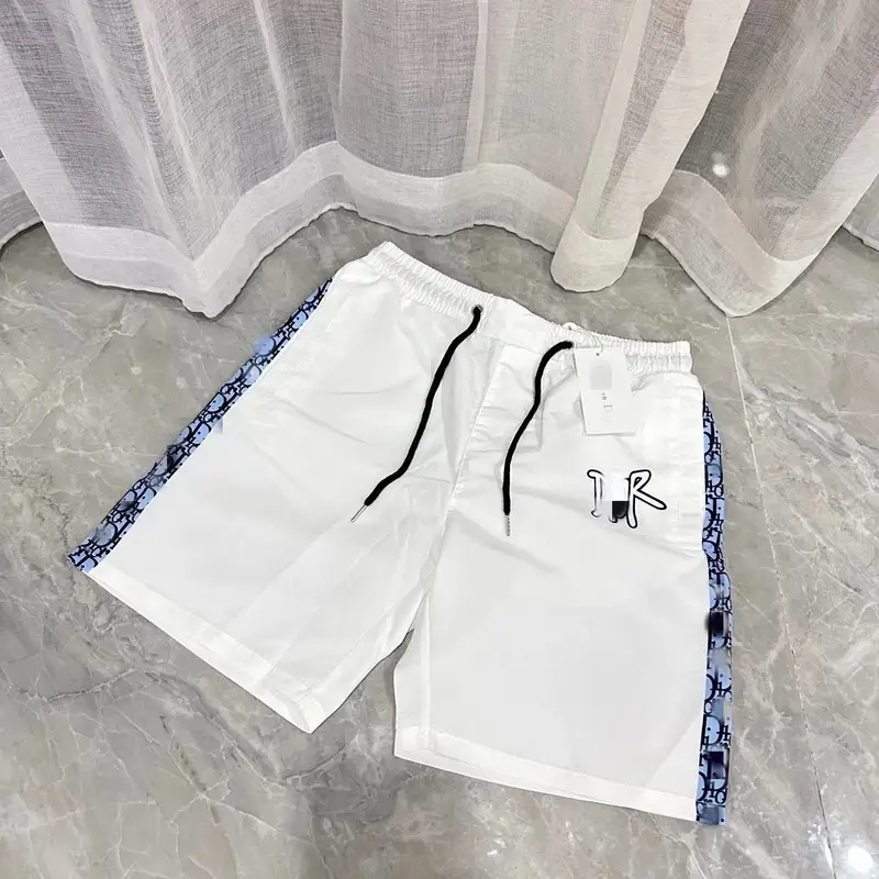 Burberry shorts — V0096 White colorway — USFans Spreadsheet photo