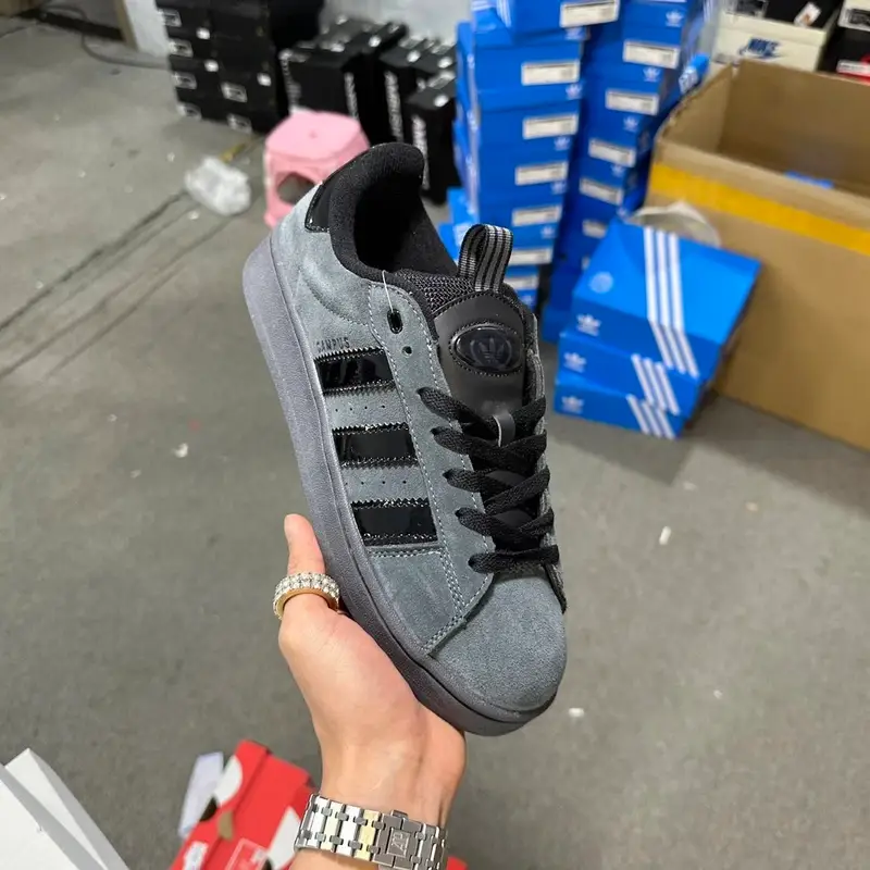 Adidas Campus 00S — Black gray colorway — USFans Spreadsheet photo