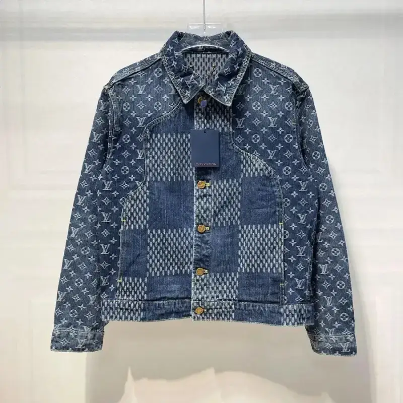 LV Jacket Blue Denim — Denim Blue colorway — USFans Spreadsheet photo
