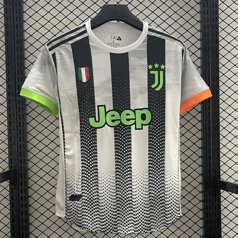 Manchester United Jersey 20-21 — 1920 Juve Joint Edition colorway — Kakobuy Spreadsheet photo
