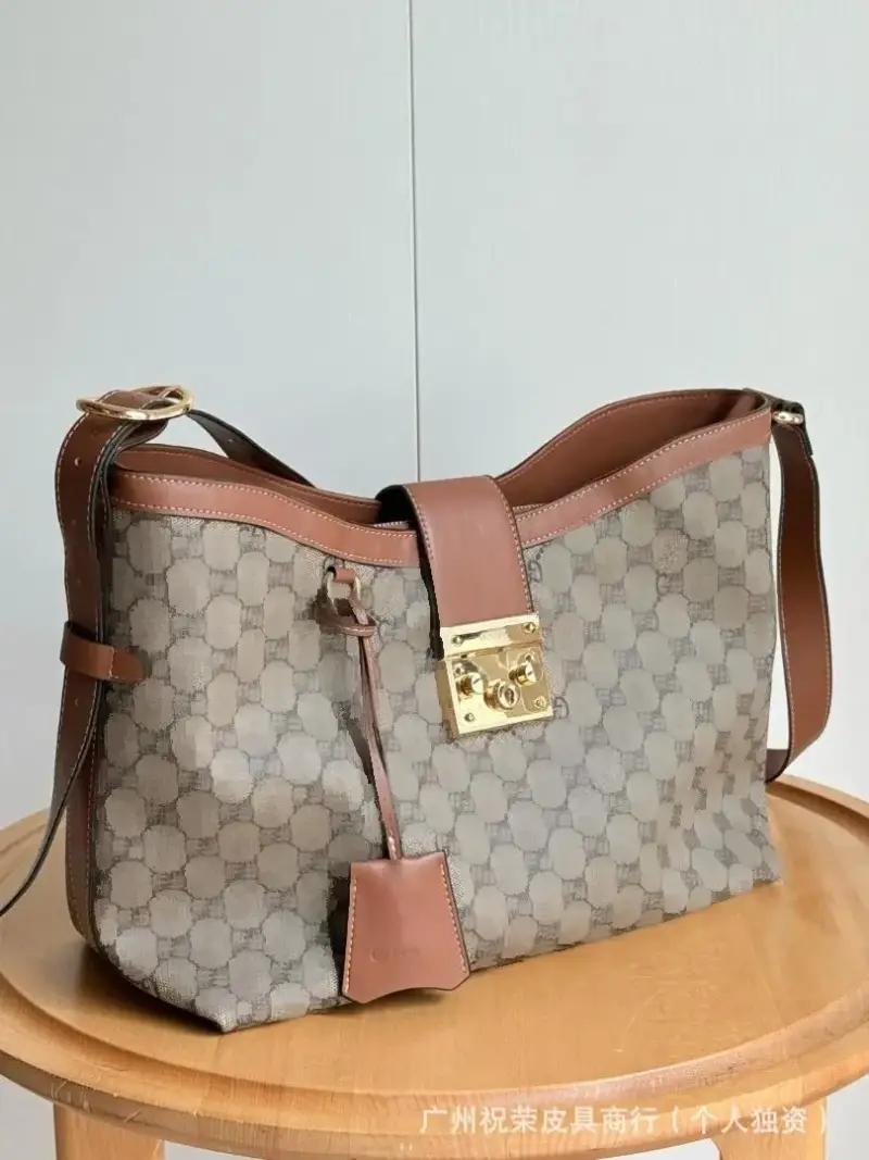Gucci Padlock Bag — Brown colorway — USFans Spreadsheet photo