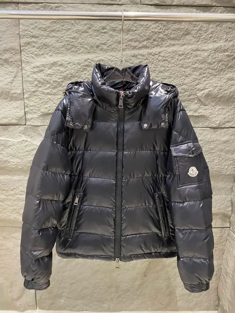 Women's Moncler Jacket — black colorway — USFans Spreadsheet photo