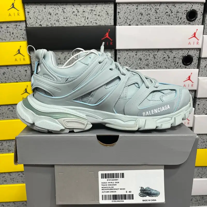 Balenciaga Track 3.0 Pierced Shoes — 9028 ice blue colorway — Kakobuy Spreadsheet photo