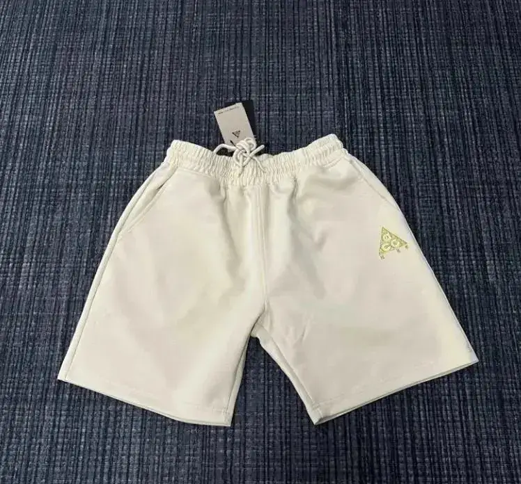 ACG Shorts — beige white colorway — USFans Spreadsheet photo