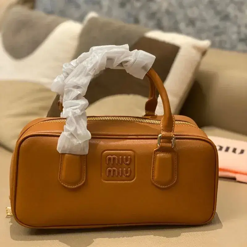 Miu miu Bag — small size brown [22cm]] colorway — USFans Spreadsheet photo
