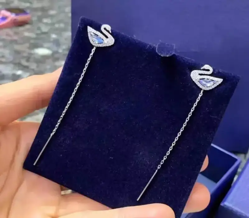 Swarovski Necklace — 2 colorway — USFans Spreadsheet photo
