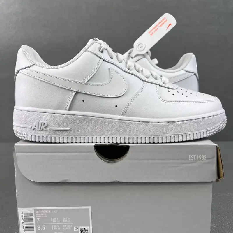 Air Force 1 TS Utopia — Pure white low-side CW2288-111 colorway — USFans Spreadsheet photo