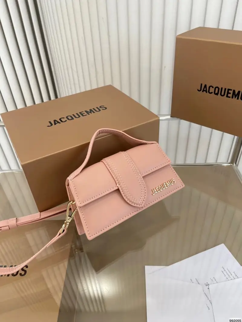 Jacquemus Handbag — Bean Pink Handbag with 18cm small size colorway — USFans Spreadsheet photo