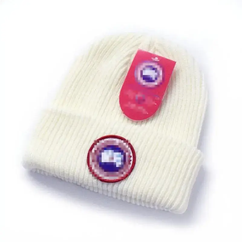 Canada Goose Beanie — milky white colorway — USFans Spreadsheet photo