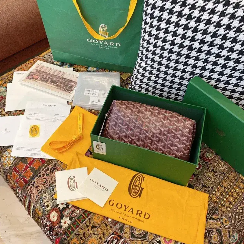 Goyard bag — claret colorway — USFans Spreadsheet photo