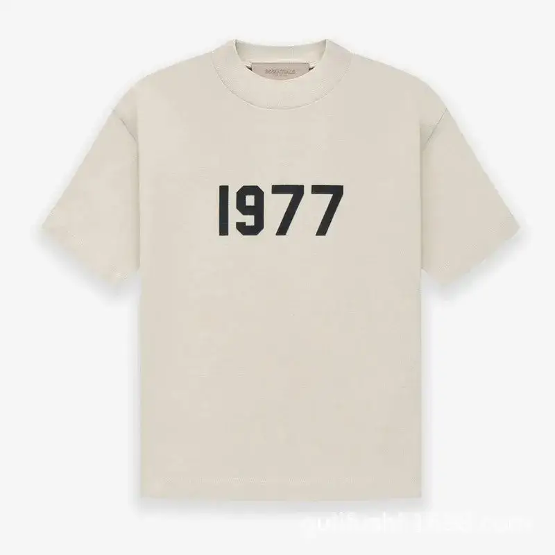 Essentials 1977 T-Shirt — Wheat color colorway — USFans Spreadsheet photo