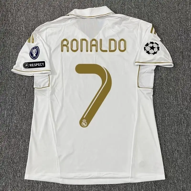 Real Madrid 16-17 T-Shirt — 1112 season at home colorway — Kakobuy Spreadsheet photo
