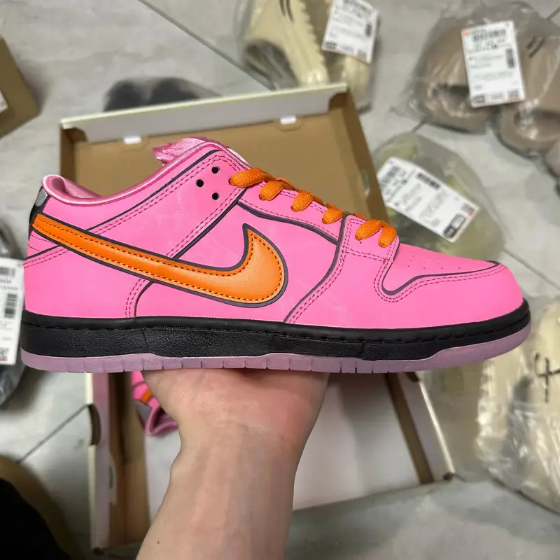 Dunk Powerpuff Shoes — Pink Powerpuff Girls colorway — USFans Spreadsheet photo