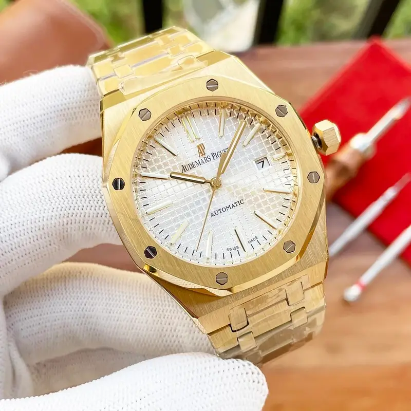 Audemars Piguet Silver Band — Gold Shell White Steel Strip colorway — USFans Spreadsheet photo