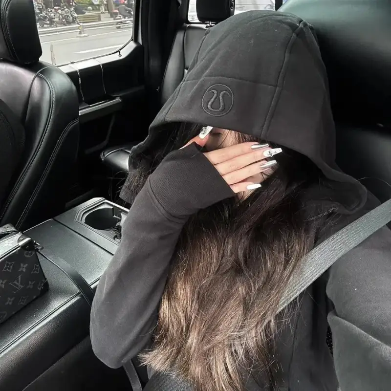 Lululemon Scuba Hoodie — black colorway — USFans Spreadsheet photo