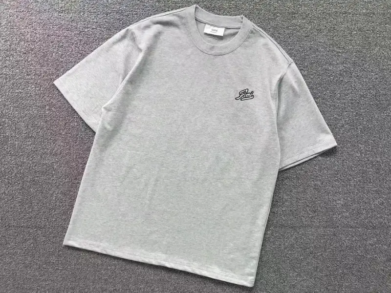 Ami Paris Tees with Small Logo — gray 2618 colorway — USFans Spreadsheet photo