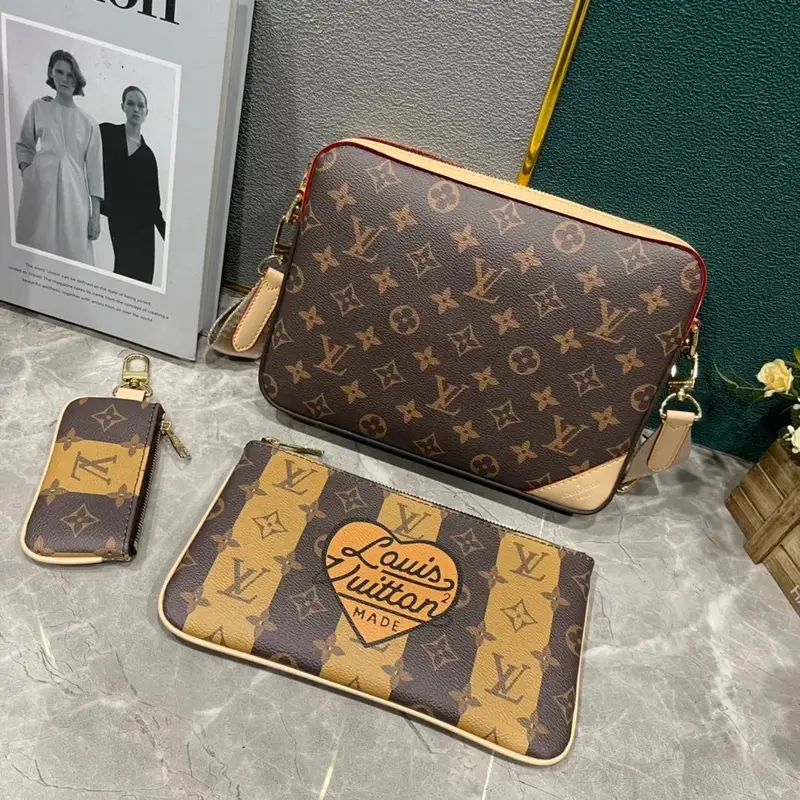 LV Bag — 13 colorway — USFans Spreadsheet photo