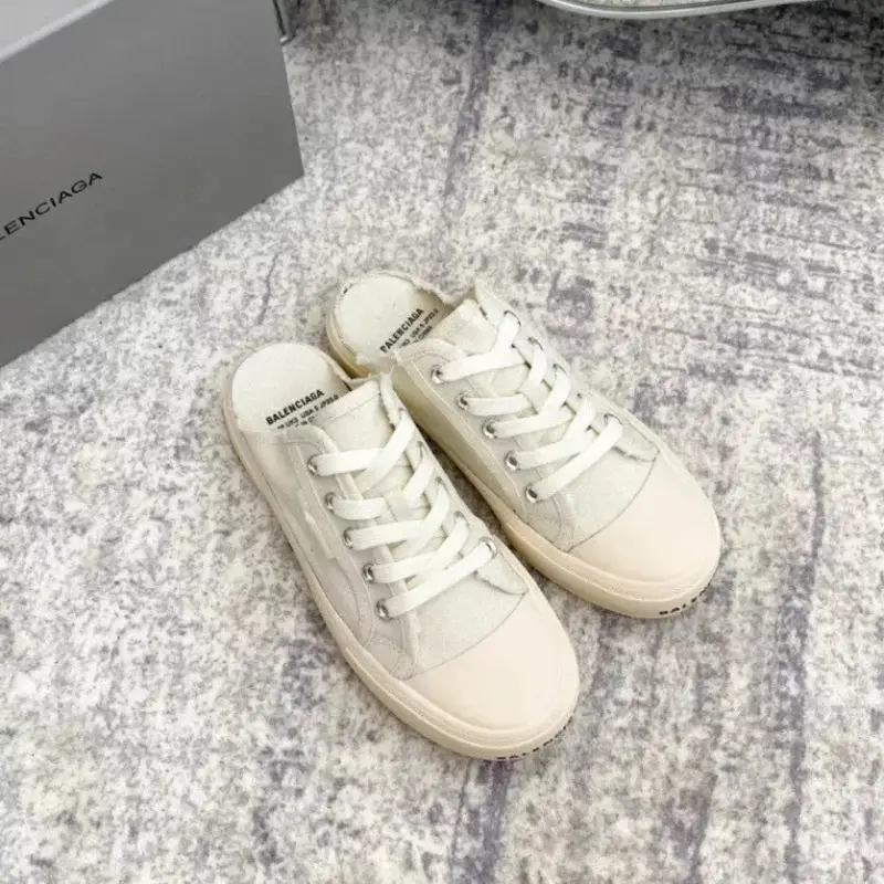 Balenciaga Paris Shoes — White half trailer colorway — USFans Spreadsheet photo