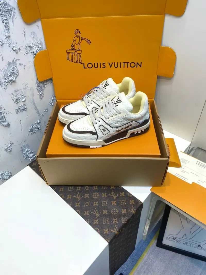 LV Trainers Blue — Couple YJ129-3 colorway — Kakobuy Spreadsheet photo