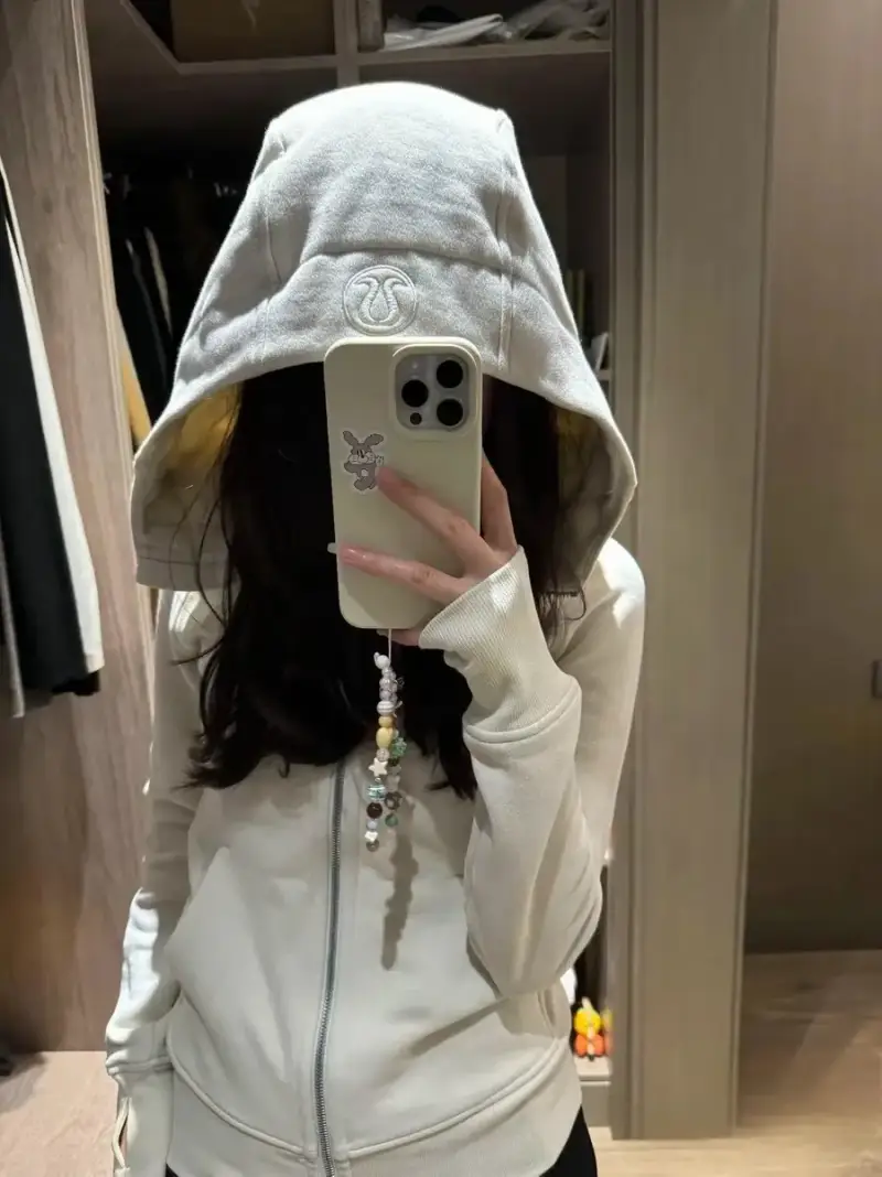 Lululemon Scuba Hoodie — Bone white colorway — USFans Spreadsheet photo