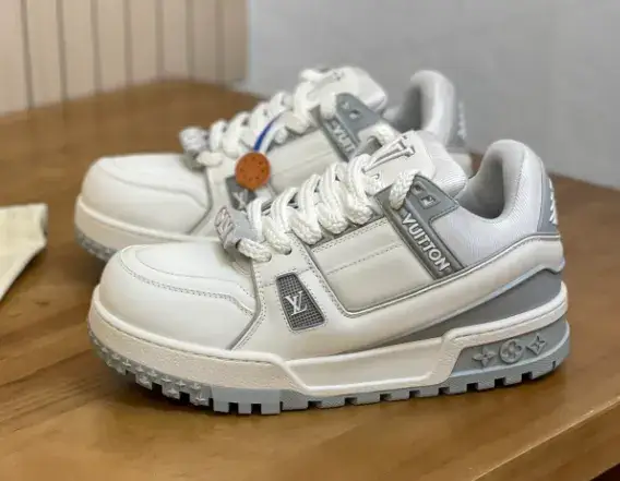 LV Trainer x Swarovski Shoes — 02 colorway — USFans Spreadsheet photo