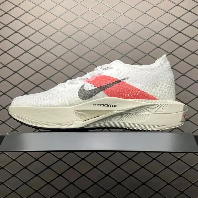 Nike Zoom Vaporfly NEXT% Pink — White red colorway — USFans Spreadsheet photo