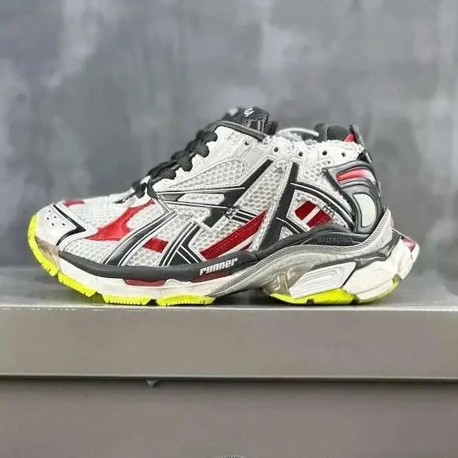 Balenciaga Runner — White， red， and yellow colorway — Kakobuy Spreadsheet photo