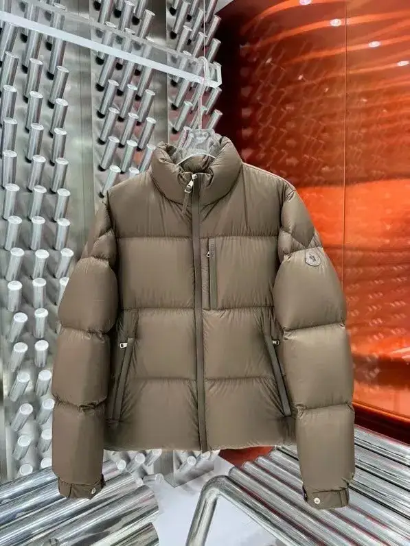 Moncler Besbre Down Jacket — Khakis colorway — USFans Spreadsheet photo