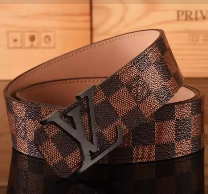 Budget LV Belt — L Classic Cage Black Button colorway — USFans Spreadsheet photo