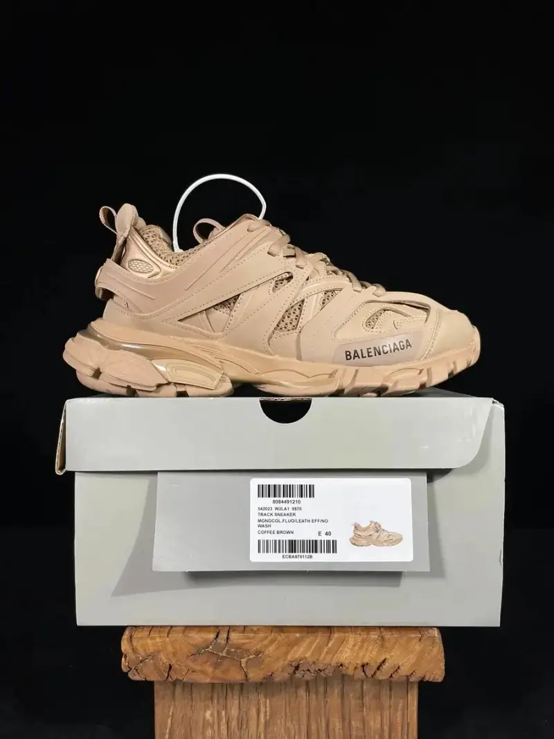 Balenciaga Track Sneakers — Three generations of brown coffee 19870 colorway — USFans Spreadsheet photo