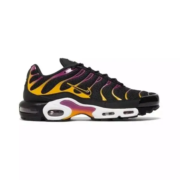 Nike TN All Black Shoes — BlackUniversityGoldViotech colorway — USFans Spreadsheet photo