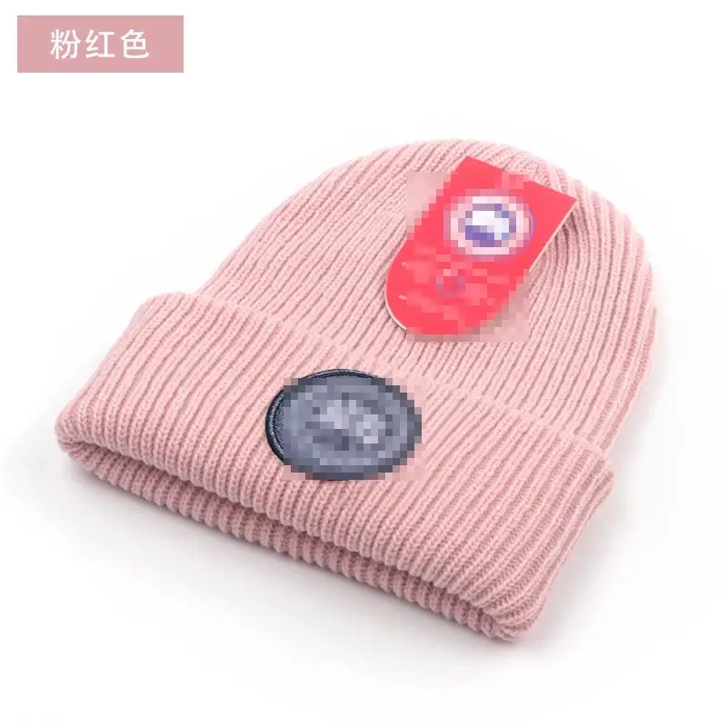 Canada Goose Beanie — Black Label-Pink colorway — USFans Spreadsheet photo