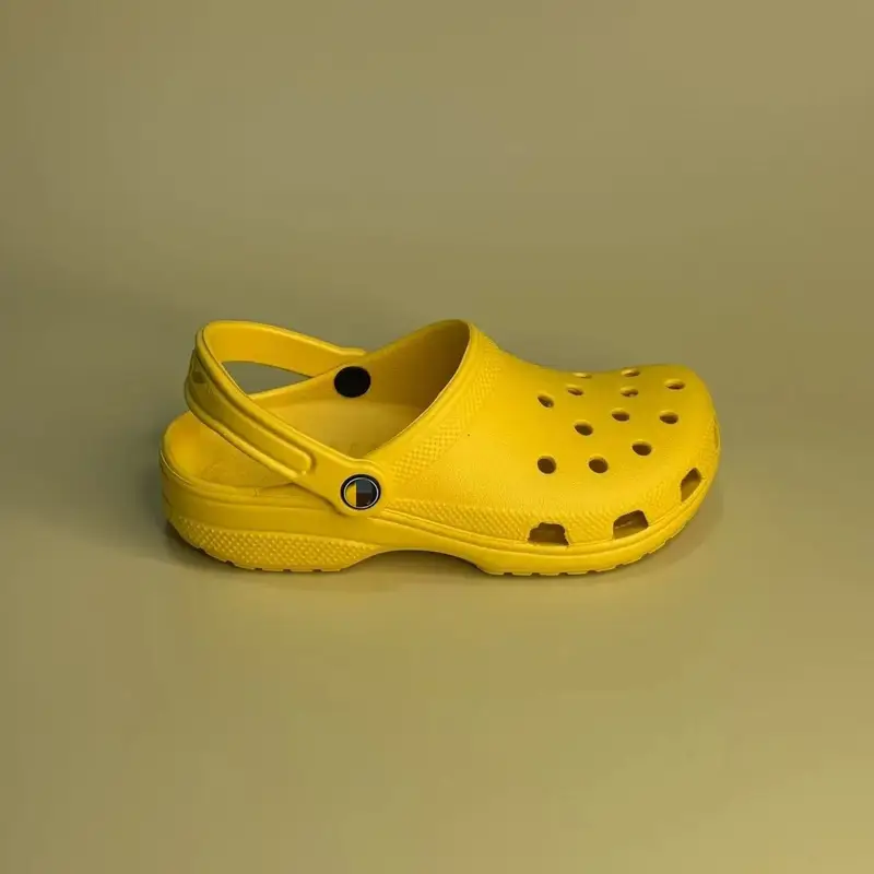Crocs Classic Model Shoes — Star Yellow colorway — USFans Spreadsheet photo