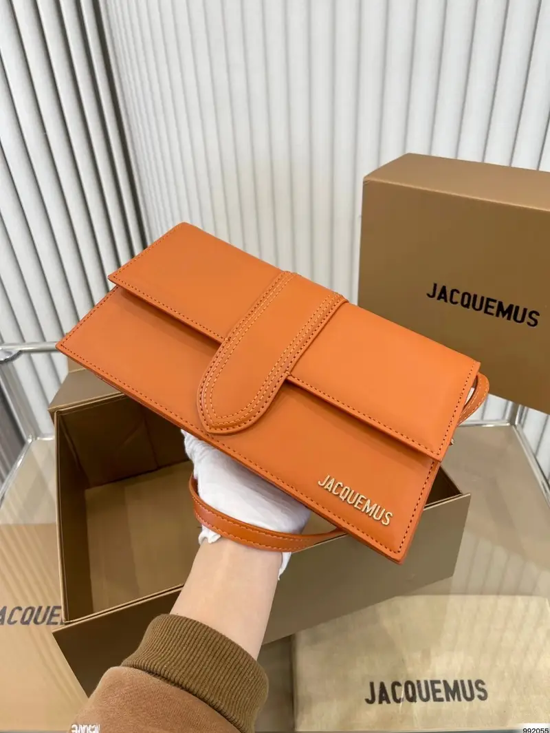 Jacquemus Handbag — Brown shoulder bag 28cm with box colorway — USFans Spreadsheet photo